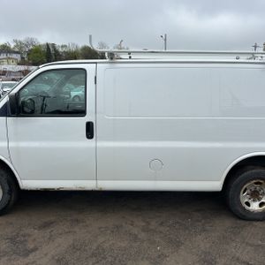 CHEVROLET EXPRESS 3500 - 4