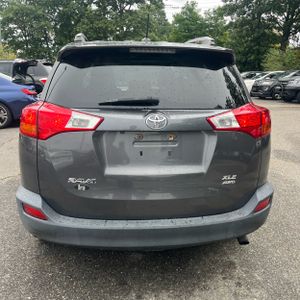 2015 Toyota RAV4 XLE 照片 7