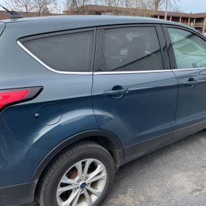 FORD ESCAPE SE - 9