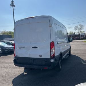 FORD TRANSIT 150 - 7