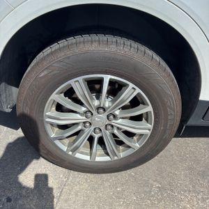 2018 Cadillac XT5 LUXURY — миниатюра 19