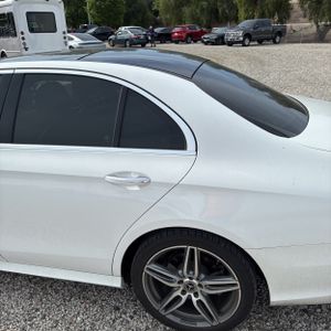 MERCEDES-BENZ E-CLASS - 6