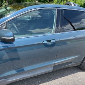 FORD EDGE SEL - 3