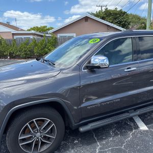 JEEP GRAND CHEROKEE LIMITED - 2