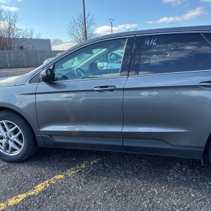 FORD EDGE SEL - 4