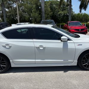 2019 Acura ILX W/TECH W/A-SPEC — миниатюра 11
