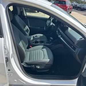 صورة مصغرة 33 لـ 2025 KIA K4 EX