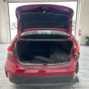 صورة 40 لـ 2025 Toyota COROLLA LE