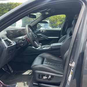 2025 BMW X6 M 缩略图 31