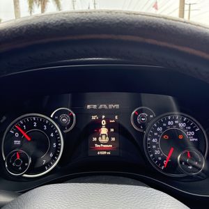 2019 RAM 1500 BIG HORN — миниатюра 37