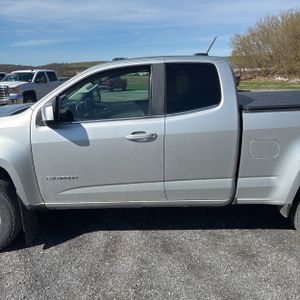 CHEVROLET COLORADO - 4