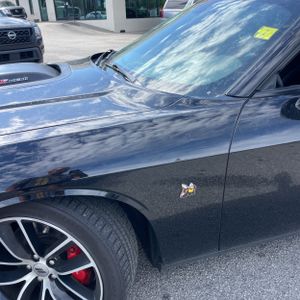 DODGE CHALLENGER 392 HEMI SCAT PACK SHAKER - 2