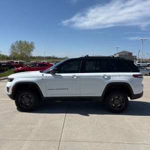 JEEP GRAND CHEROKEE 4XE TRAILHAWK - 3