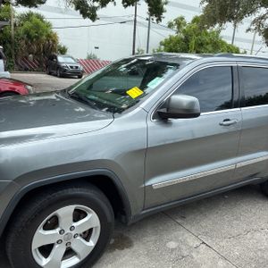 2013 JEEP GRAND CHEROKEE LAREDO 照片 2