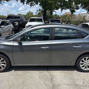 NISSAN SENTRA S - 4