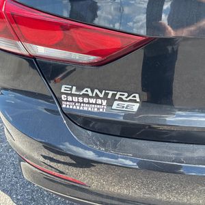 2017 Hyundai ELANTRA SE — миниатюра 23