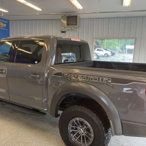 صورة 6 لـ 2020 FORD F-150 RAPTOR