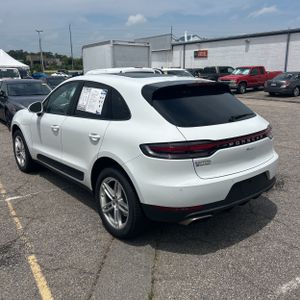 2019 Porsche MACAN BASE — фото 5