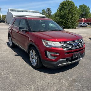 FORD EXPLORER XLT - 10