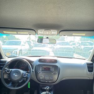 صورة 33 لـ 2014 KIA SOUL BASE