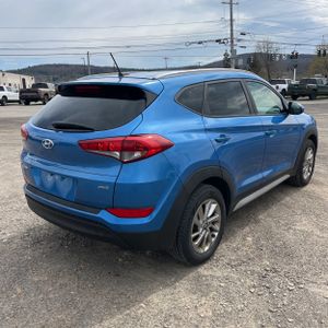 HYUNDAI TUCSON SE - 8