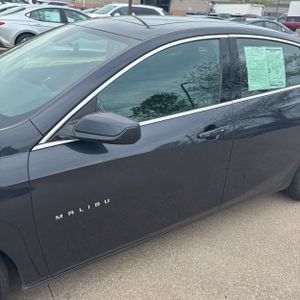 CHEVROLET MALIBU - 2
