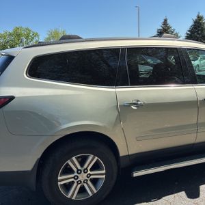 CHEVROLET TRAVERSE LT - 9