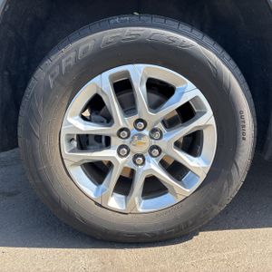 2021 Chevrolet TRAVERSE LS — миниатюра 19