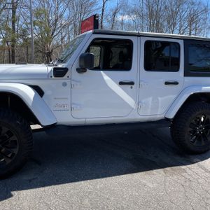 JEEP WRANGLER 4XE SAHARA 4X4 - 4