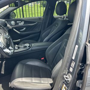 صورة مصغرة 28 لـ 2019 Mercedes-BENZ E-CLASS AMG