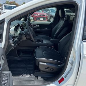 2025 Chrysler PACIFICA LIMITED 缩略图 32