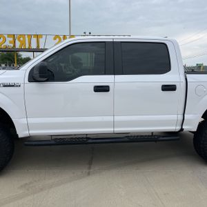 FORD F-150 XL - 4