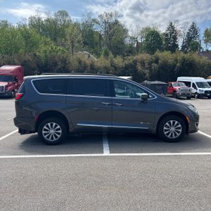 CHRYSLER PACIFICA TOURING-L - 10