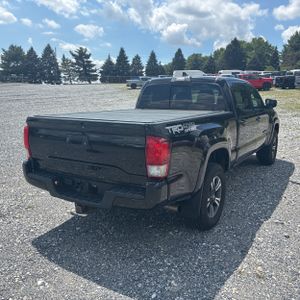 2017 Toyota TACOMA TRD SPORT 照片 8