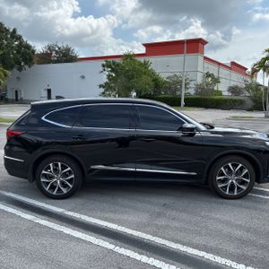 صورة 10 لـ 2024 Acura MDX W/TECH