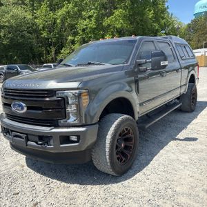 FORD F-350 SUPER DUTY LARIAT - 1