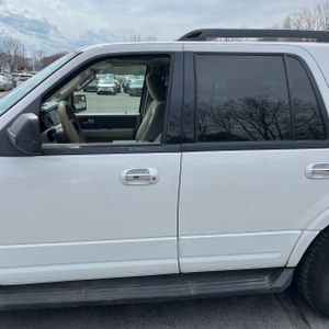 FORD EXPEDITION XLT - 4