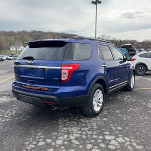 FORD EXPLORER XLT - 8