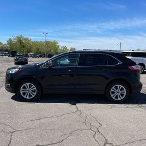 FORD EDGE SEL - 3