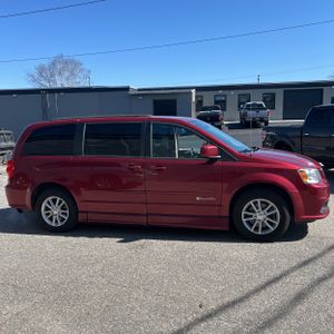 DODGE GRAND CARAVAN SXT - 10