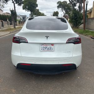 TESLA MODEL Y LONG RANGE - 7