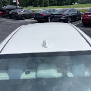 2023 Toyota COROLLA LE thumbnail 16