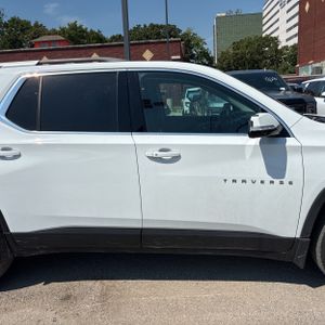 صورة 9 لـ 2018 Chevrolet TRAVERSE LT CLOTH
