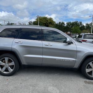 Jeep Grand Cherokee Limited - 10