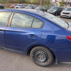 SUBARU IMPREZA 2.0I - 6