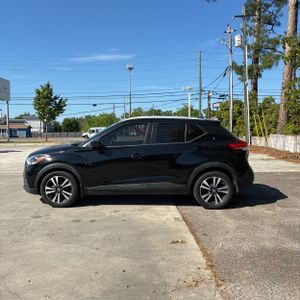NISSAN KICKS SV - 3