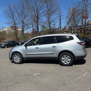 CHEVROLET TRAVERSE - 3