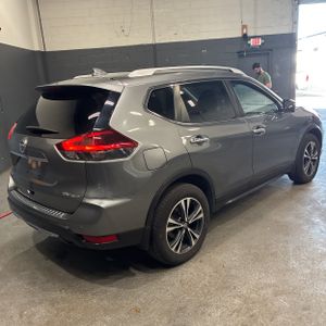 NISSAN ROGUE SV - 8