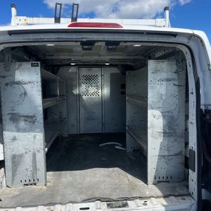 صورة 79 لـ 2019 FORD TRANSIT 250