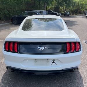 FORD MUSTANG ECOBOOST PREMIUM - 7